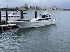 遊漁船・釣船のFRP製造船ならウエスタマリン|セミオーダーメイドで「自分が本当に欲しい船」を造船いたします